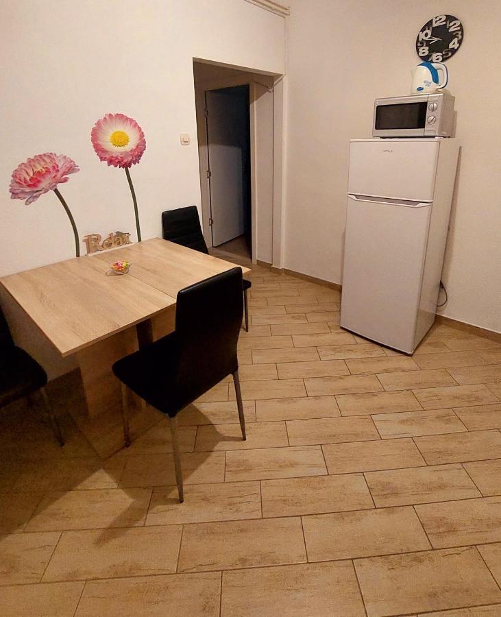 Studio Apartman Dolenac Apartman Zágráb Kültér fotó